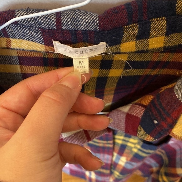 En Crème flannel, red yellow navy, size M - Picture 4 of 7